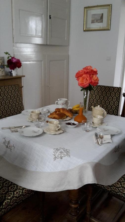 Bed and Breakfast L'Ecrin Вильнёв-сюр-Ло Экстерьер фото